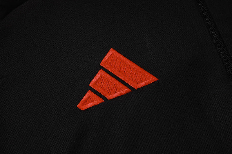 Agasalho de treino Internacional 25/26 - Preto