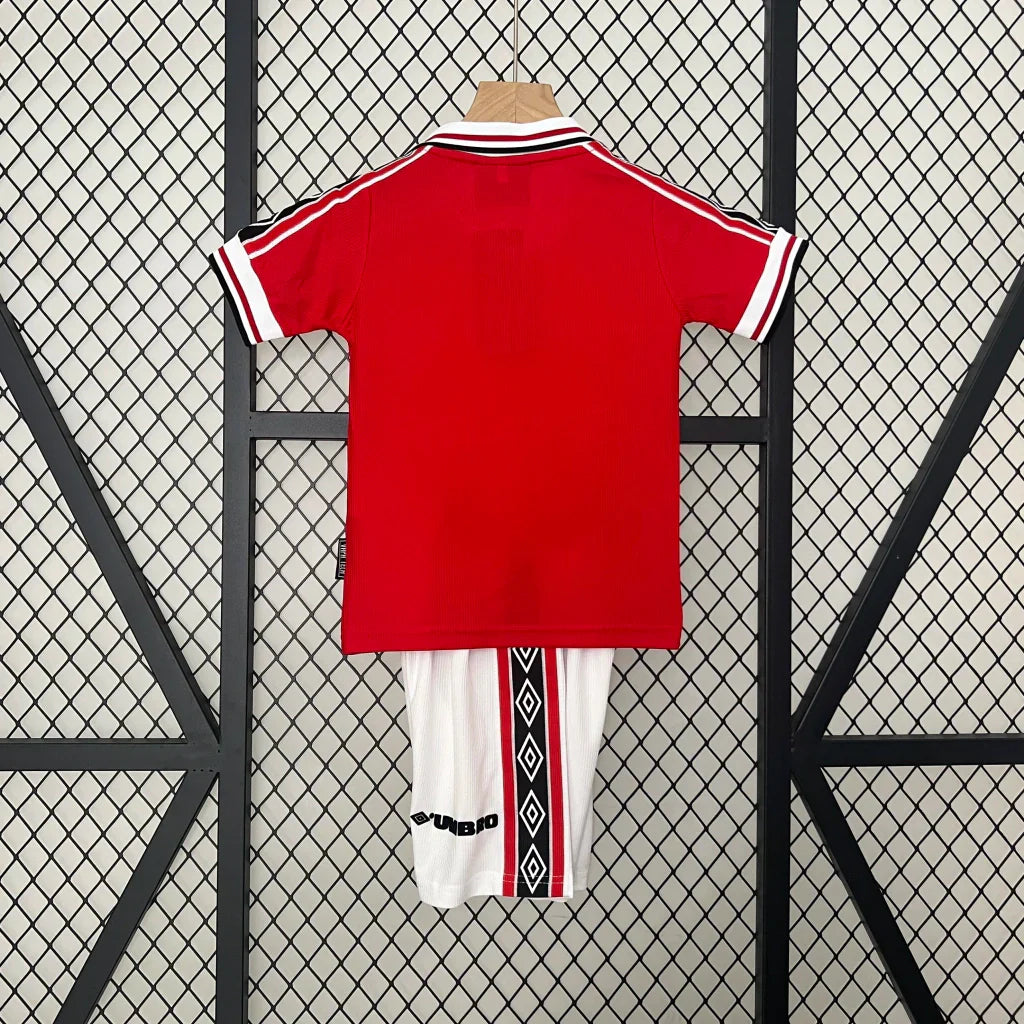 Kids Manchester United Home Kit 1999/2000 - Retrﾃｴ