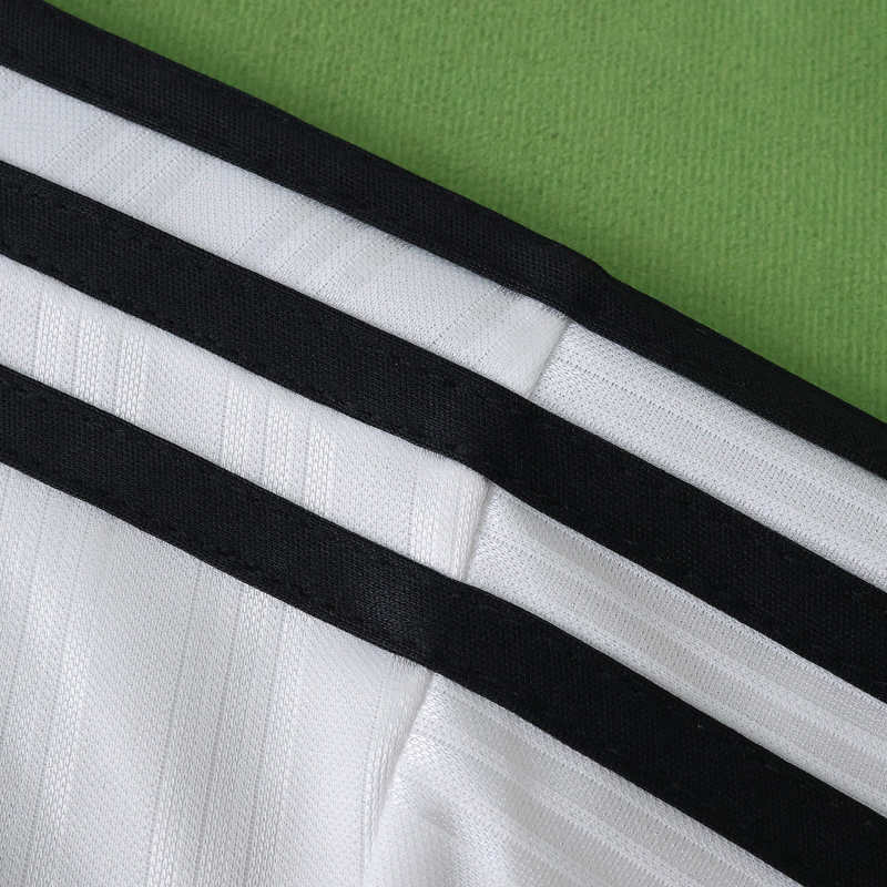 Oasis Jacquard Tour 25' Black and White Jersey 2025/26