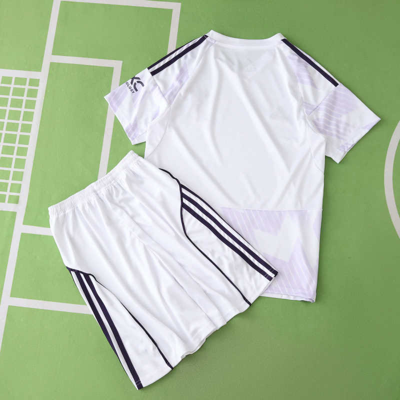 Kids Manchester United Away Kit 2025/26