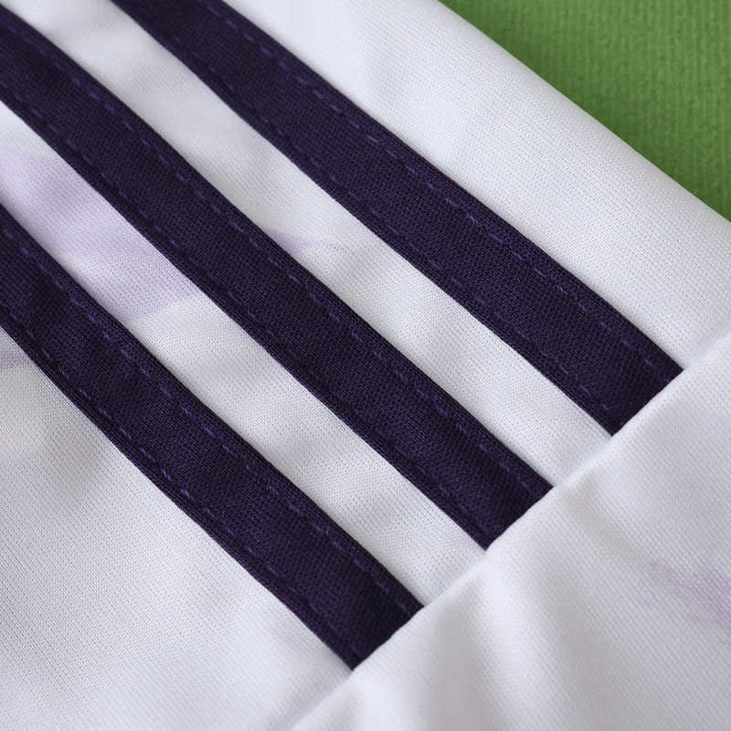 Kids Manchester United Away Kit 2025/26