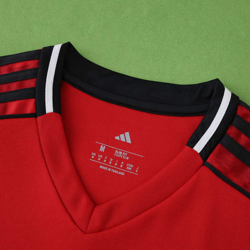 Manchester United Home Jersey 2025/26 - Women