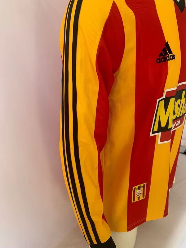Galatasaray 1999/00 Home Retro Jersey - Long Sleeve