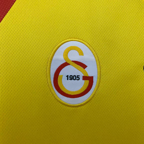 Galatasaray 1998/99 Home Retro Jersey