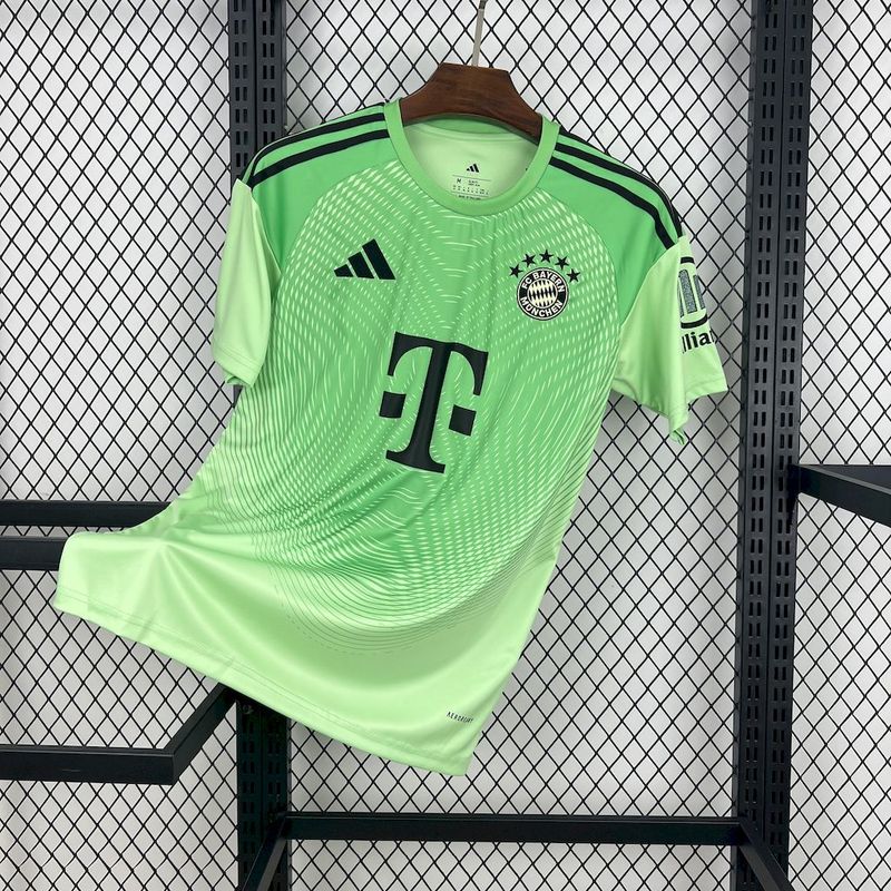 Bayern Munich Jersey 2025/26 - Goalkeeper
