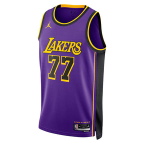Luka Don������������������i������������������ - Los Angeles Lakers Statement Edition 2024 NBA Jersey - Purple - Unisex